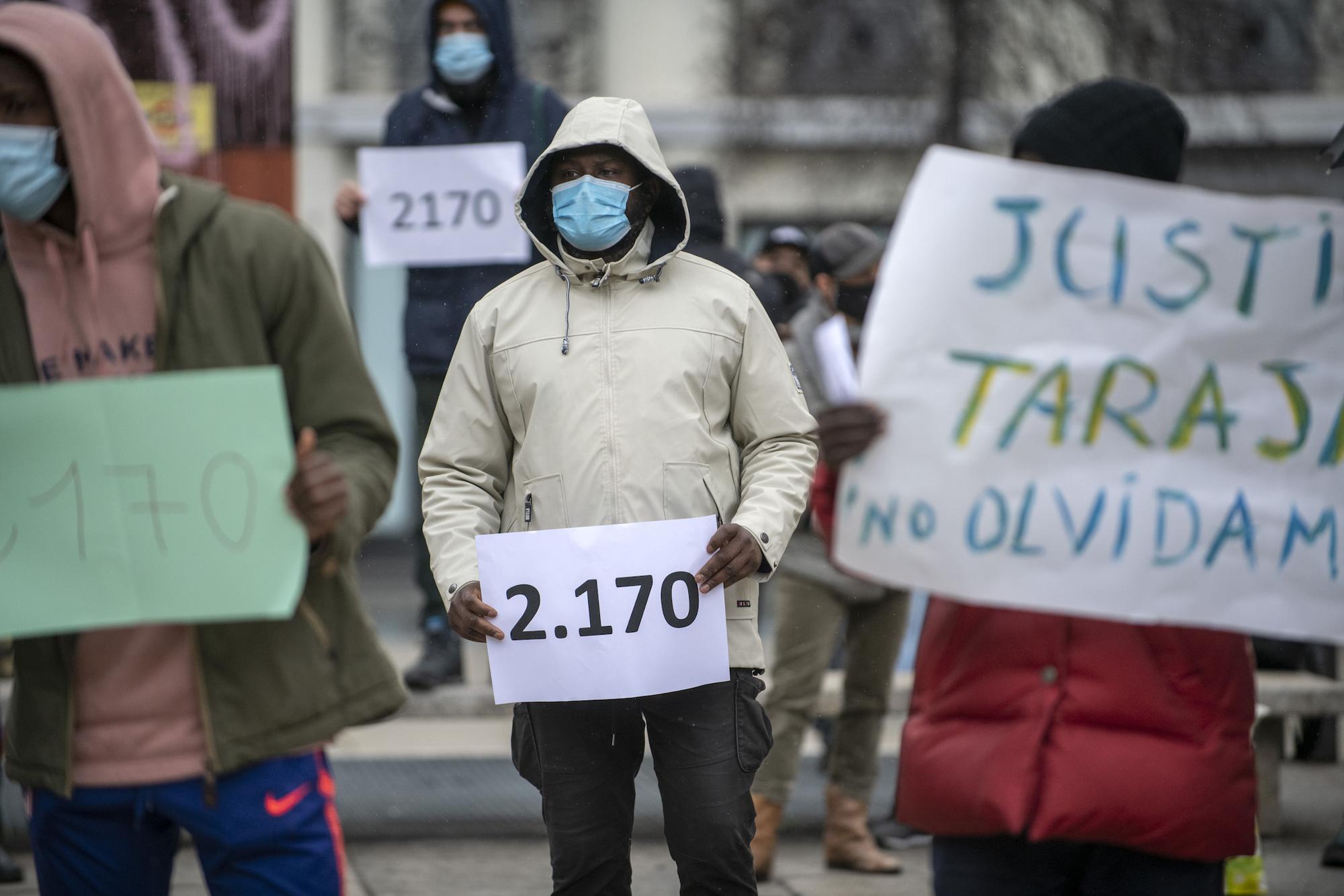 Manifestación en Madrid en el séptimo aniversario de la masacre de la playa del Tarajal.  - 4